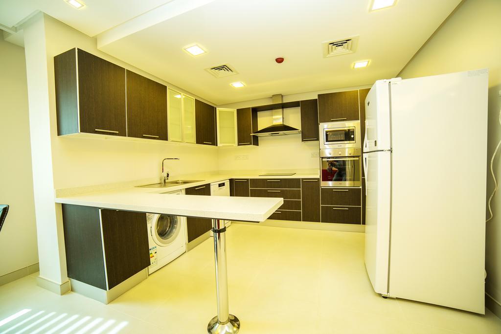 Golden Rose Luxury Suites Manama Exterior photo