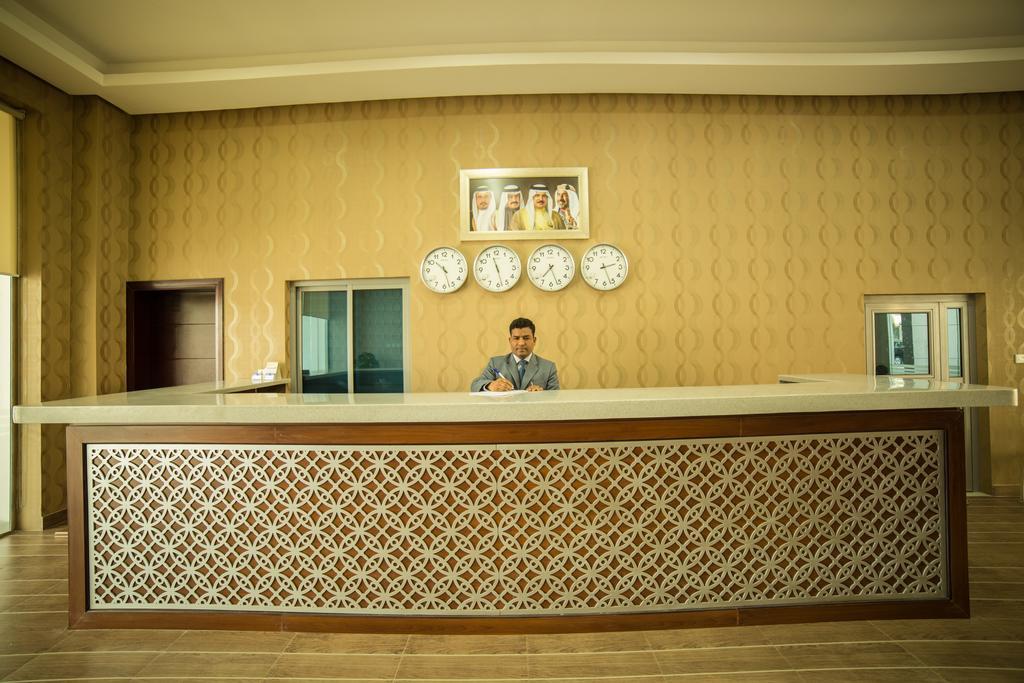 Golden Rose Luxury Suites Manama Exterior photo