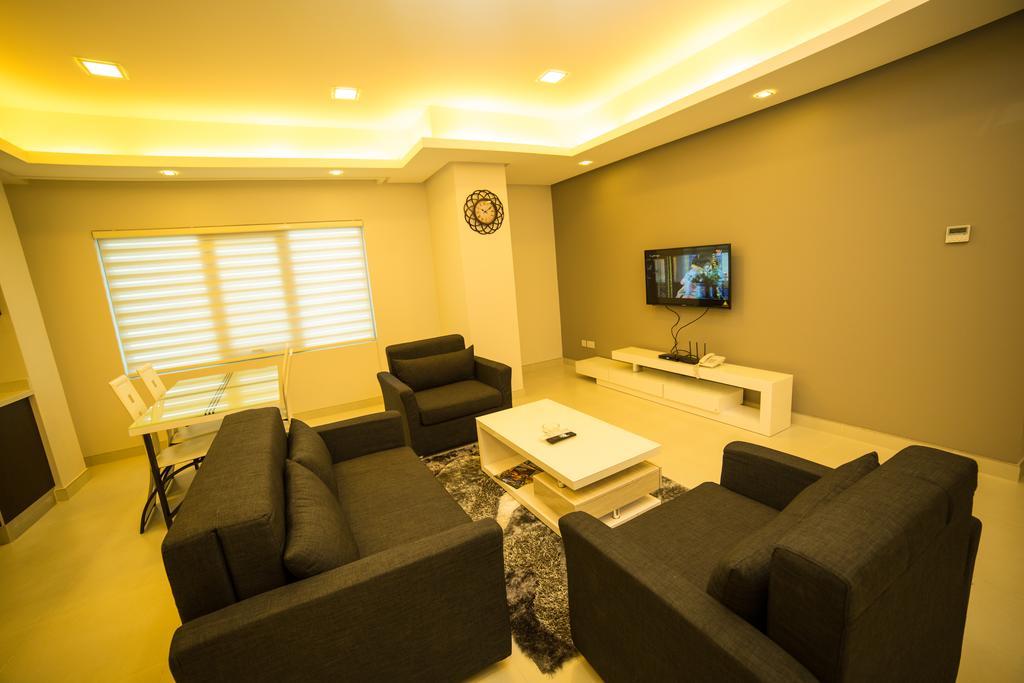 Golden Rose Luxury Suites Manama Exterior photo