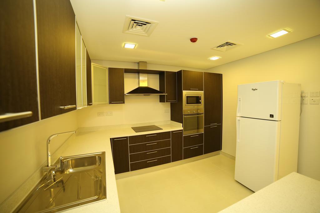 Golden Rose Luxury Suites Manama Exterior photo