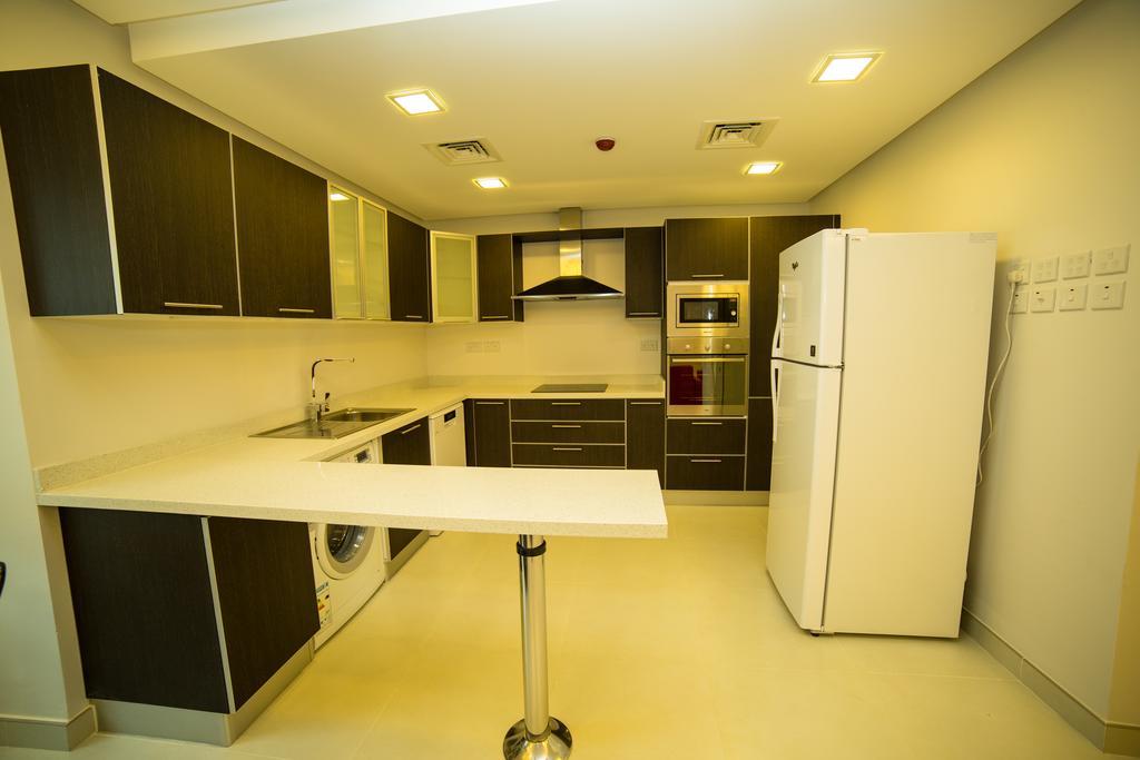 Golden Rose Luxury Suites Manama Exterior photo