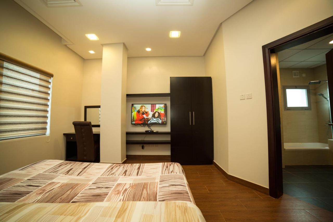 Golden Rose Luxury Suites Manama Exterior photo